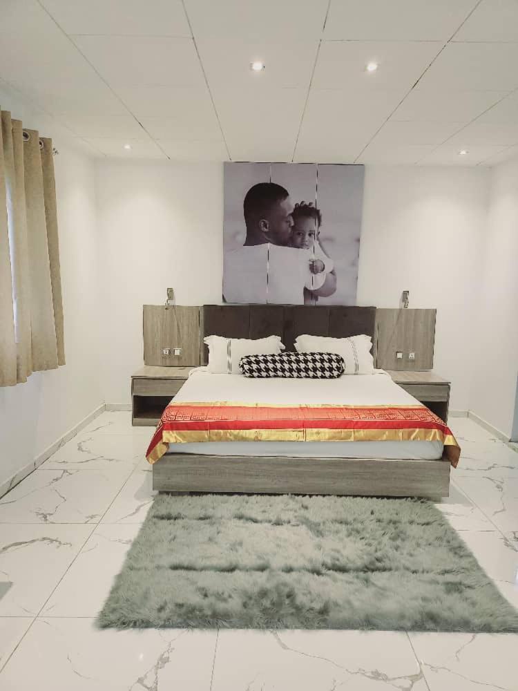 Capitole Hotel Abidjan Bagian luar foto
