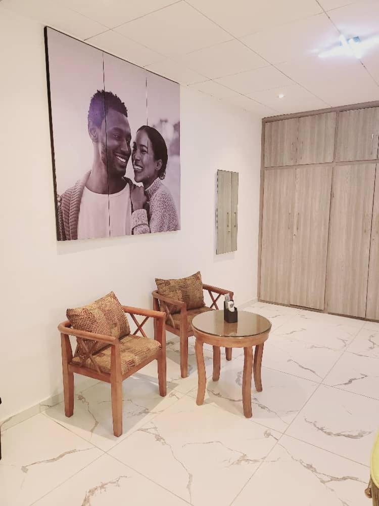 Capitole Hotel Abidjan Bagian luar foto
